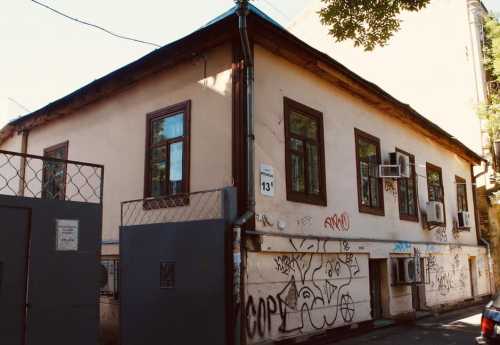 На Подолі заради забудови знесли історичний будинок | INFBusiness