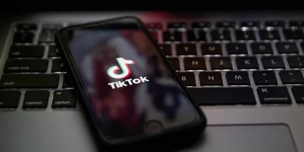 TikTok отримав гігантський штраф у Євросоюзі (Фото:Микола/Depositphotos)