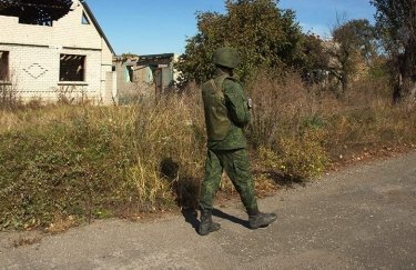Окупаційна влада поскаржилася в Кремль: російські солдати масово грабують цивільне населення
