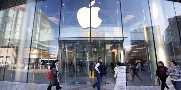 Apple продовжила угоду з Qualcomm (Фото:JASON LEE  Reuters)