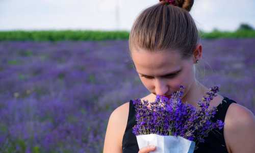 Про які захворювання може свідчити неприємний запах тіла | INFBusiness