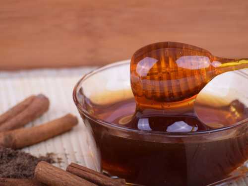 Чому у холоди варто частіше вживати мед з корицею | INFBusiness