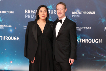 Марк Цукерберг із дружиною Прісцилою Чен. /Getty Images