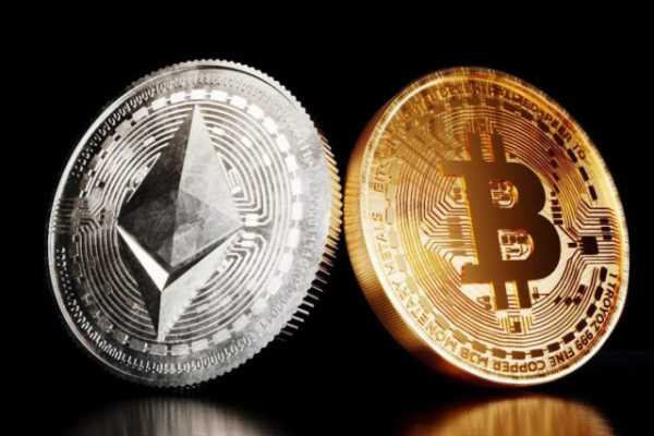 Биткоин обошел Ethereum по суточному объему комиссий | INFBusiness