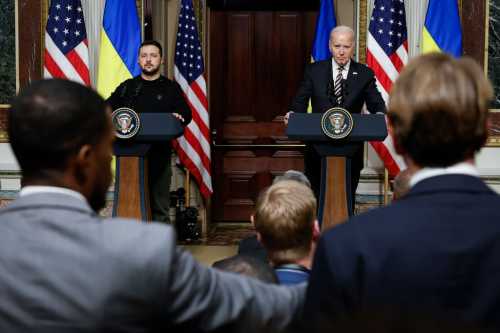 "Віддати території? Це не по-християнськи" - ключові заяви Байдена та Зеленського на брифінгу | INFBusiness