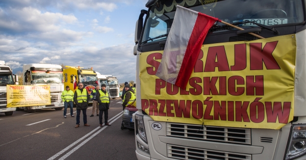 Польща погрожує зупинити торгівлю з Україною. Чому це погано для всіх | INFBusiness