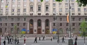 Чому нардепи від "Слуг народу" не голосували за надання Залужному та Костенко звання Почесних громадян Києва | INFBusiness