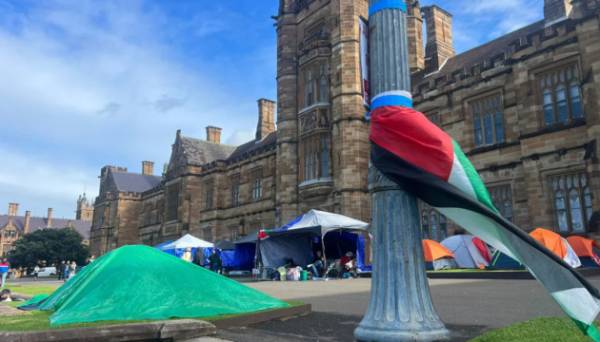 В Австралії учасники пропалестинських мітингів розбили табори біля університетів