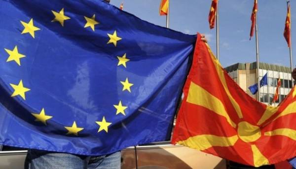 Після інциденту на інавгурації ЄС закликав Північну Македонію дотримуватися угоди з Грецією | INFBusiness