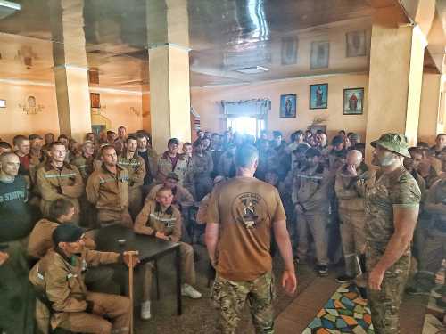 В колонії плів кікімори, а буде штурмовиком. Засуджені почали укладати контракти із ЗСУ | INFBusiness