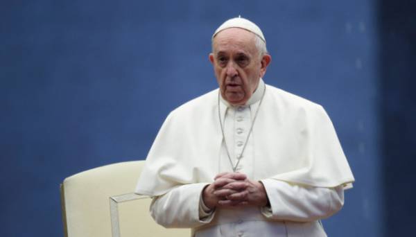 Папа Римський висловив готовність сприяти обміну полоненими між Україною та Росією | INFBusiness