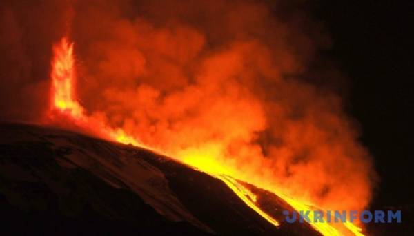 На Гаваях почалося виверження одного з найактивніших вулканів у світі | INFBusiness