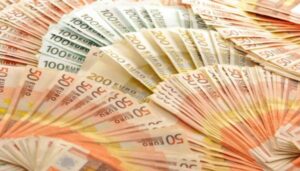 Парламент Болгарії зробив перший крок до запровадження євро | INFBusiness