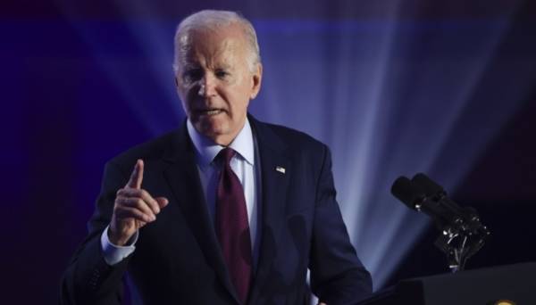 Байден назвав помилкою свій заклик поцілити Трампа «в яблучко» | INFBusiness