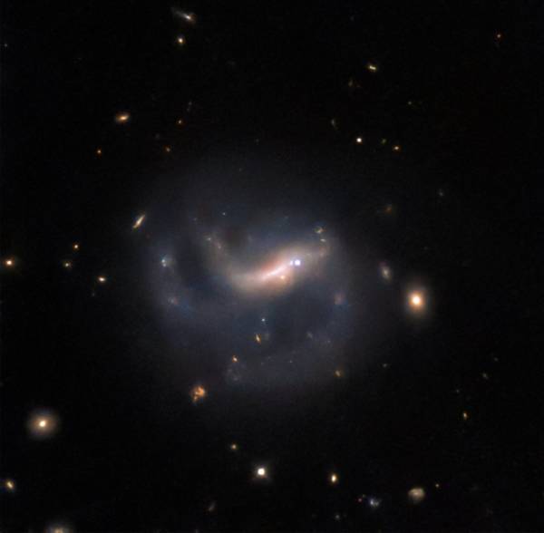 Hubble показав невідому спіральну галактику в сузір'ї Ерідана | INFBusiness