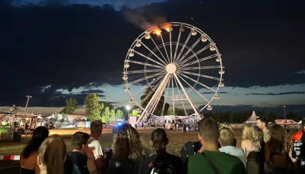 Десятки людей постраждали через пожежу колеса огляду в Лейпцигу | INFBusiness