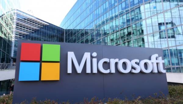 Microsoft почав відключати російські компанії від хмарних сервісів - ЗМІ | INFBusiness