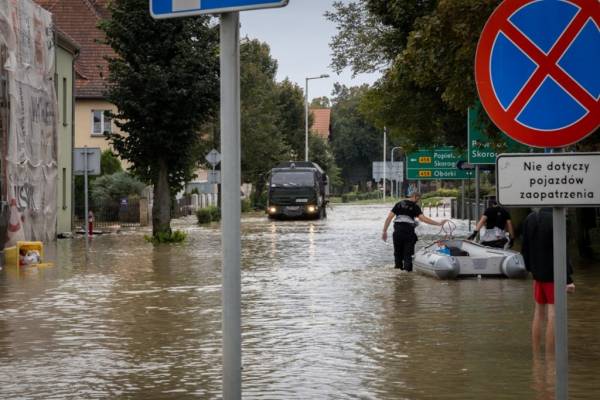 У Польщі військові проведуть операцію «Фенікс» із ліквідації наслідків стихійного лиха | INFBusiness