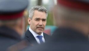 Канцлер Австрії про газовий шантаж Кремля: Путіну не поставити нас на коліна