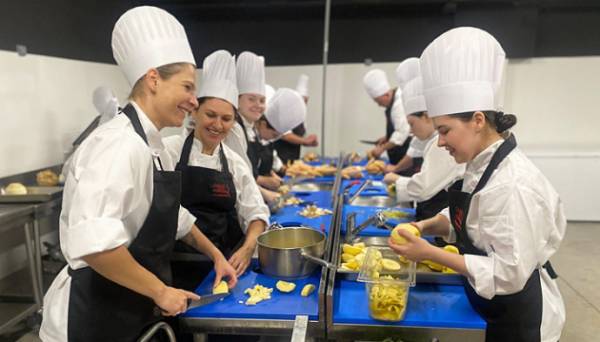 «Cantine de Mariupol»: навчатись, готувати, перемагати | INFBusiness