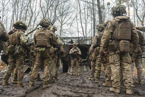 Політолог Олег Саакян про перспективи-2025: можливість закінчення війни, виборів та нові гарячі точки | INFBusiness