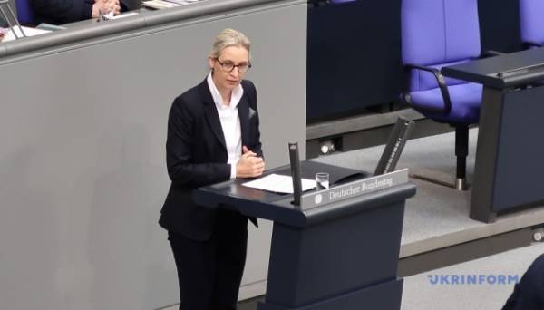 Німецька ультраправа партія AfD висунула Алісу Вайдель кандидаткою у канцлери | INFBusiness