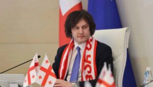 Прем’єр Грузії погрожує президентці в’язницею, якщо вона не залишить резиденцію