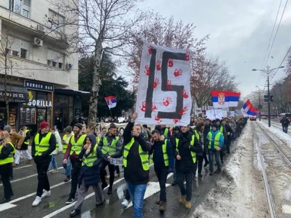 У Сербії студенти протестують проти політики президента Вучича | INFBusiness