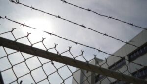 Від 11 до 25 років в’язниці: у Мінську засудили українця і двох білорусів за «спробу підриву залізниці»