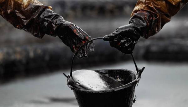 В Індії шукають нових постачальників нафти після санкцій США проти Росії - Reuters | INFBusiness