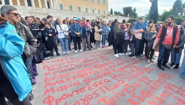 У Греції десятки тисяч людей вийшли на протести - вимагають покарати винних у залізничній катастрофі | INFBusiness