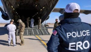 США відправили до Гуантанамо перших «небезпечних» мігрантів – Пентагон