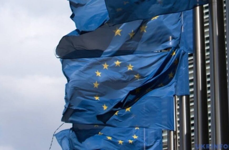 ЄС шукає способи конфіскувати заморожені російські активи, щоб підтримати Україну – Bloomberg