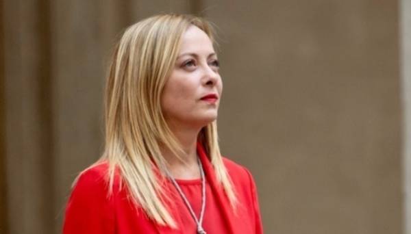 В Італії опозиція вимагає відставки Мелоні після третього провалу її міграційного плану | INFBusiness