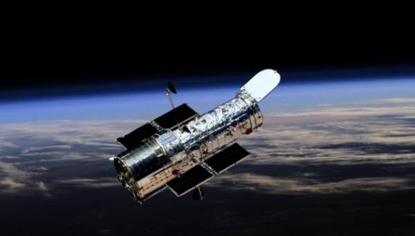 Hubble показав у сузір’ї Великої Ведмедиці галактику, де вибухнули дві наднові | INFBusiness