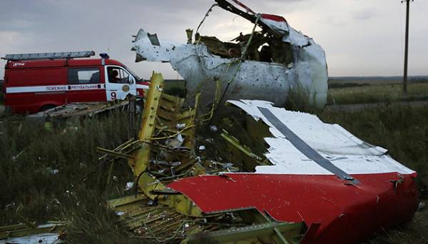 Суд у США дозволив родині жертви катастрофи MH17 позиватися проти російського «Сбербанку»