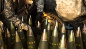 Польща і Словаччина домовилися про розширення виробництва 155-мм снарядів