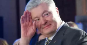 З’явилися нові подробиці здачі Криму під ЧФ росії: Порошенко особисто лобіював | INFBusiness