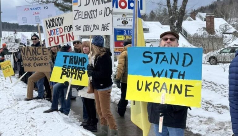 «Покататися на лижах у Росії»: на гірськолижному курорті Венс зустріли сотні проукраїнських протестувальників | INFBusiness