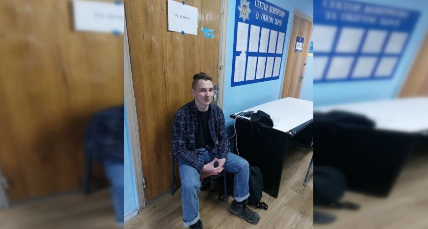 «За козацький чуб і українську мову»: у Києві поліція затримала студентів «Могилянки» (фото, відео)