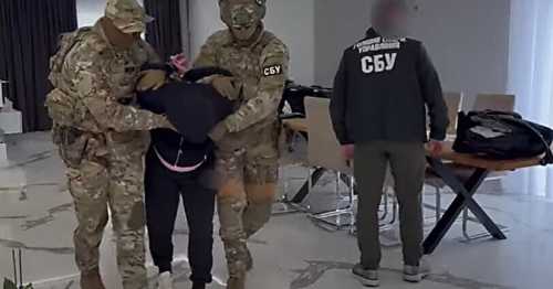 Шпигунський скандал між Угорщиною та Україною: дипломати, дрони та привиди Тріанону | INFBusiness