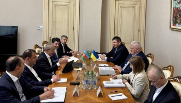 Сібіга розповів про інвестиції та енергетику на зустрічі з Міністром економіки Азербайджану