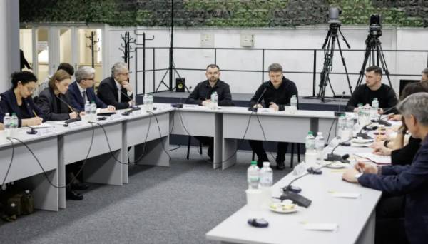 Міністерство оборони посилить співпрацю з міжнародними донорами у сфері закупівель для Збройних Сил України