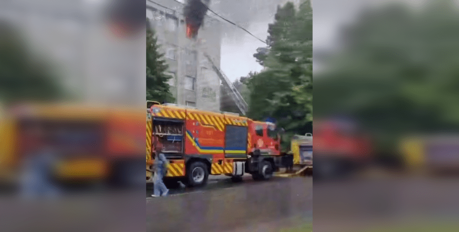 У Вінниці сталася пожежа у будівлі ЦКК: військові назвали причину пожежі (відео) | INFBusiness