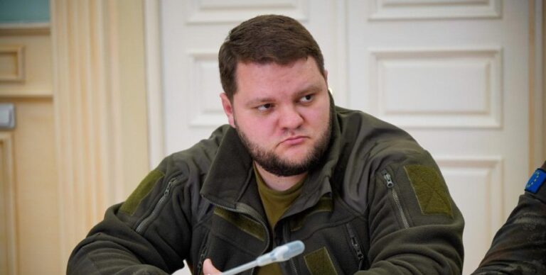 Подякували та попрощалися: KMVA звільнила речника Ієвлєва після погроз журналісту