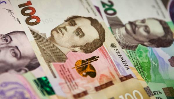 Минулого року ПФУ виплатив пенсій на суму 736 мільярдів гривень.