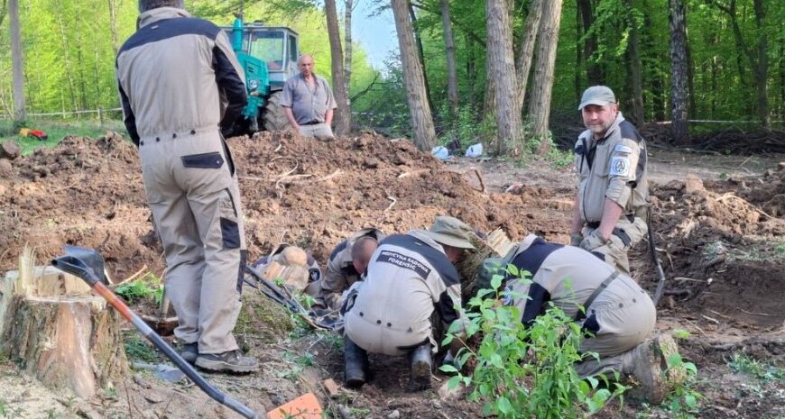 Завершено ексгумацію жертв Волинської трагедії: скількох людей знайшли останки (фото)