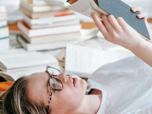 7 книг з несподіваними кінцівками, від яких дуже важко відірватися