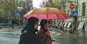 Погода на завтра: Діденко прогнозує дощі в низці регіонів України | INFBusiness