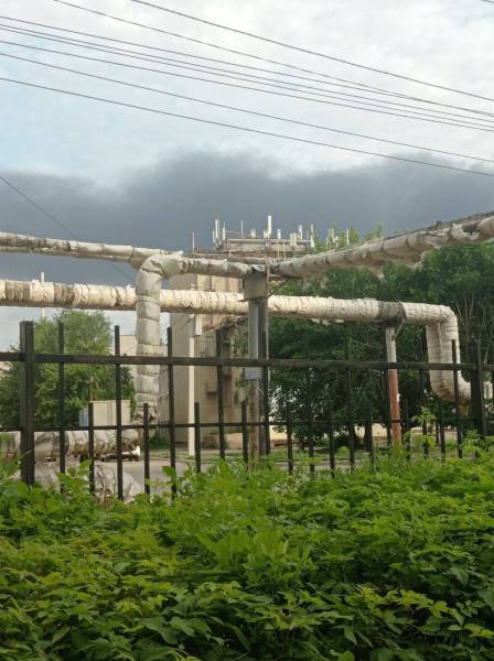 Нафтобаз, що постраждав від дронів, горить третій день поспіль в Енгельсі, Росія | INFBusiness